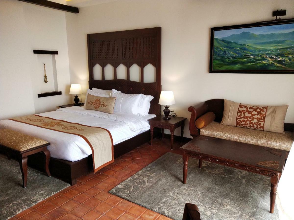 Chandragiri Hills Resort Thānkot Esterno foto
