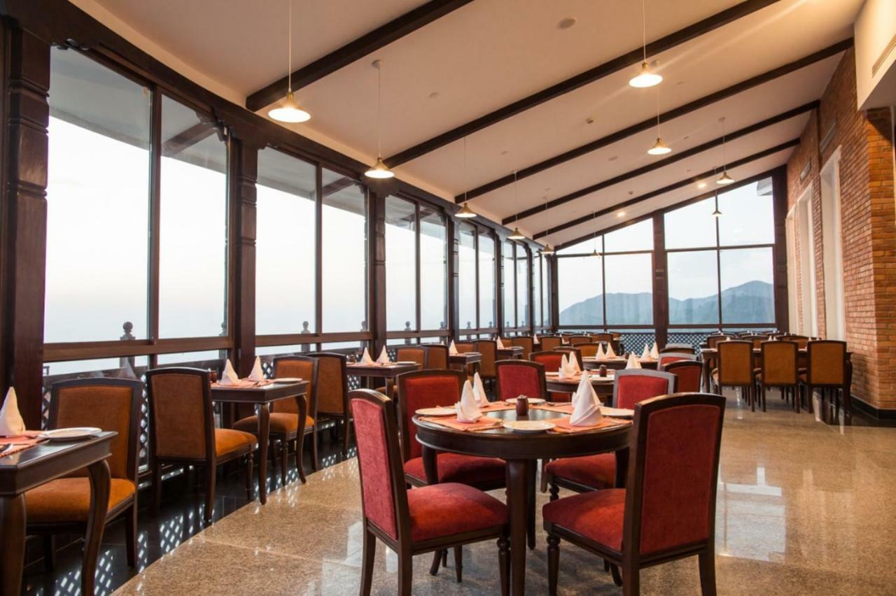 Chandragiri Hills Resort Thānkot Esterno foto