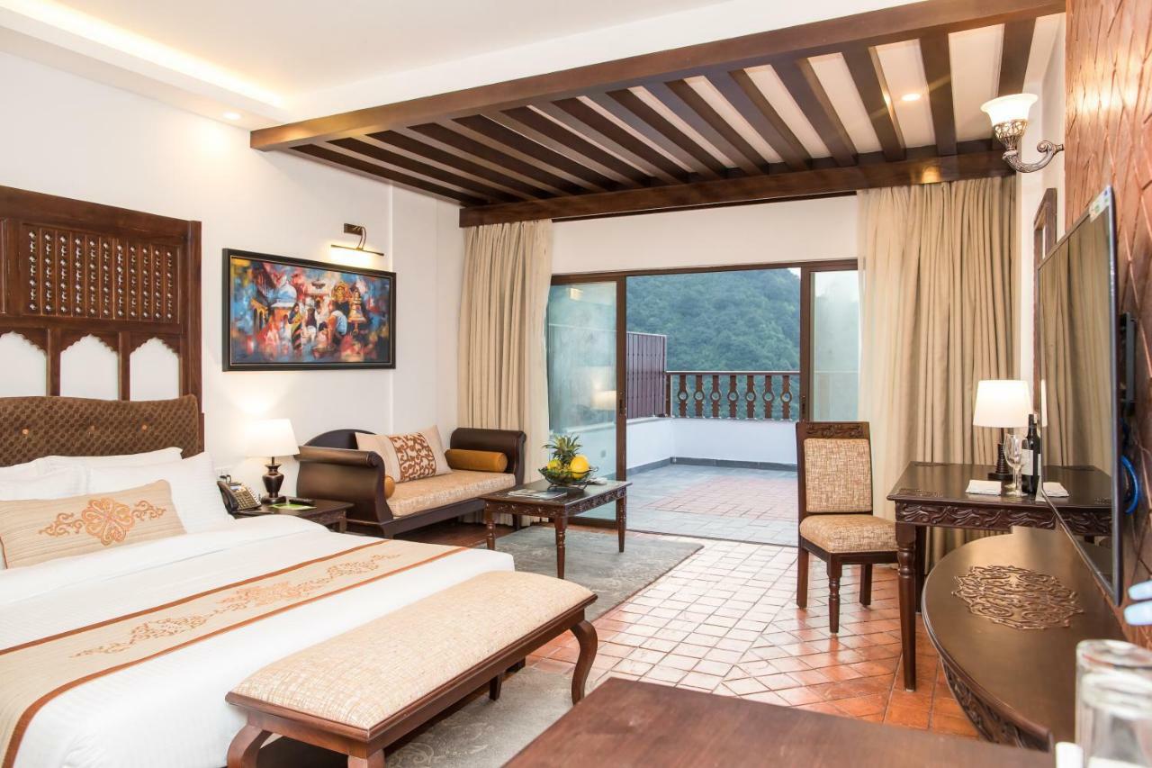 Chandragiri Hills Resort Thānkot Esterno foto