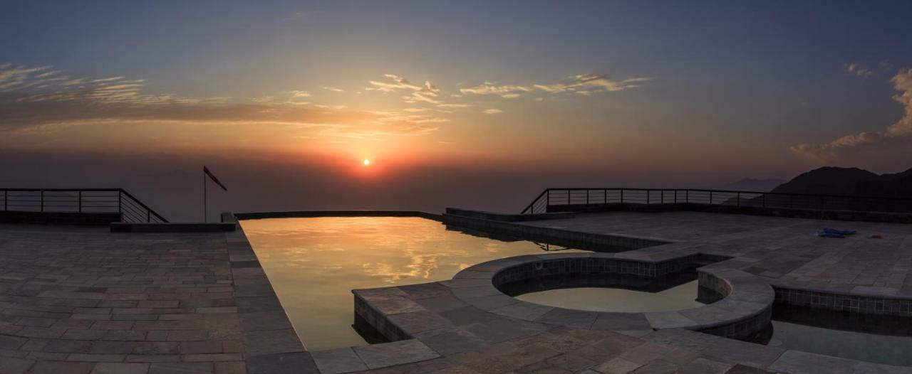 Chandragiri Hills Resort Thānkot Esterno foto